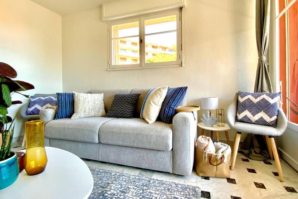 Superbe 4 Couchages Avec Terrasse - Clim - 50M De La Mer Saint-Raphaël Exteriör bild