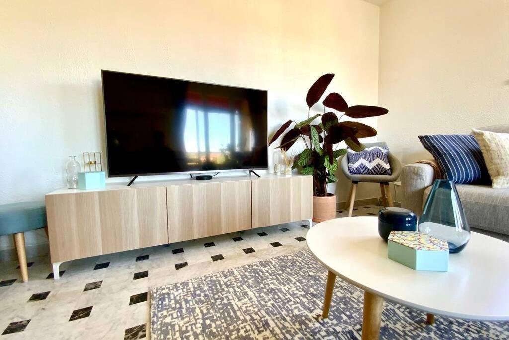 Superbe 4 Couchages Avec Terrasse - Clim - 50M De La Mer Saint-Raphaël Exteriör bild